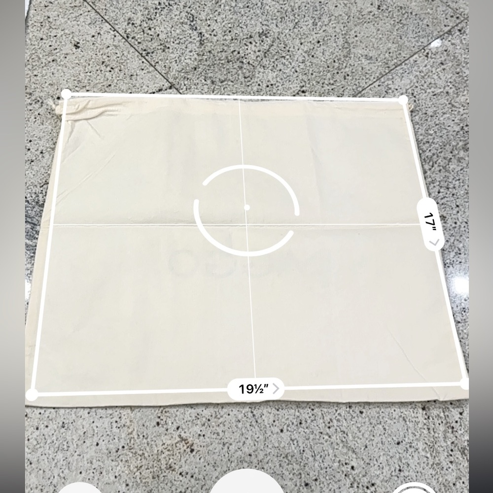 Laggo Cream Dust Bag View 3
